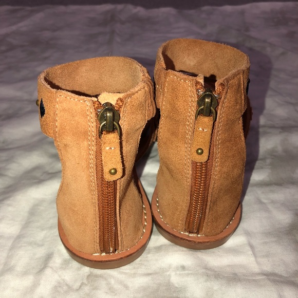 NWOB Soludos Western Embroidered Strap Sandals - Picture 4 of 8